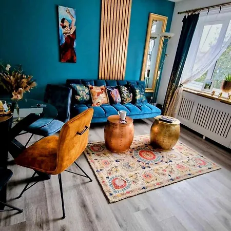 Luxury Town Centre Apart Near River & Free Parking Bedford Exterior photo