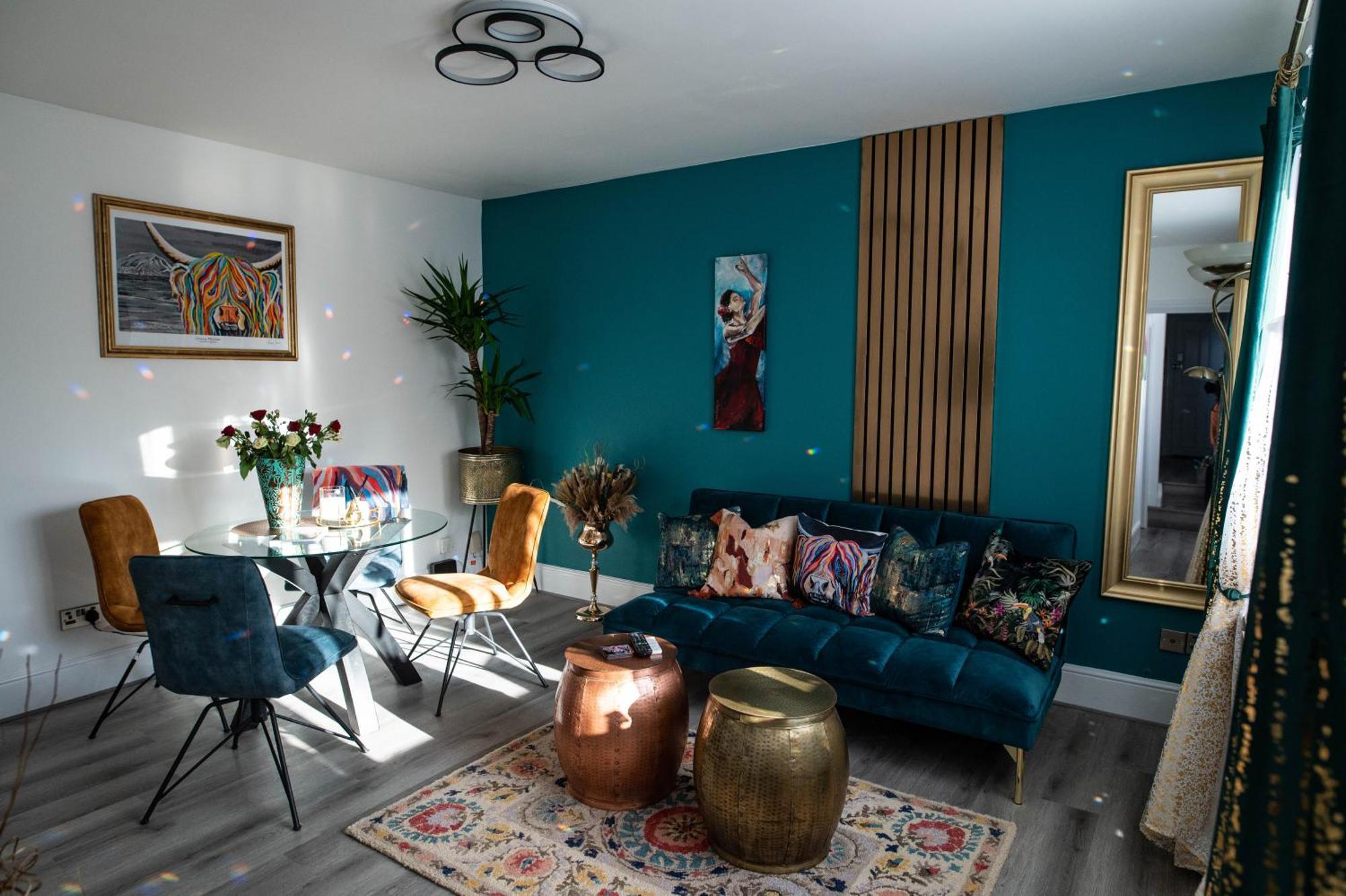 Luxury Town Centre Near River & Free Parking Bedford