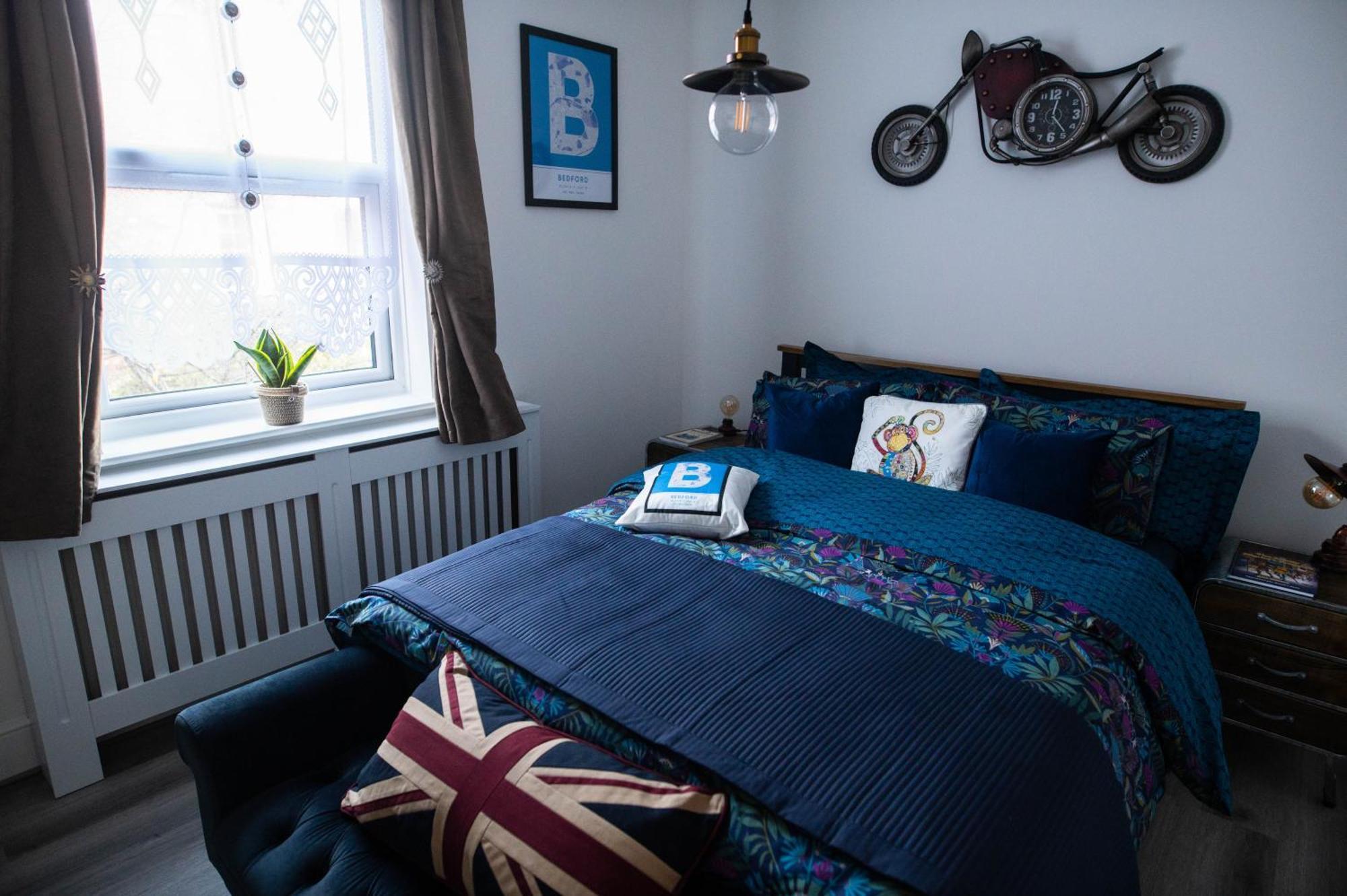 Luxury Town Centre Near River & Free Parking * Bedford